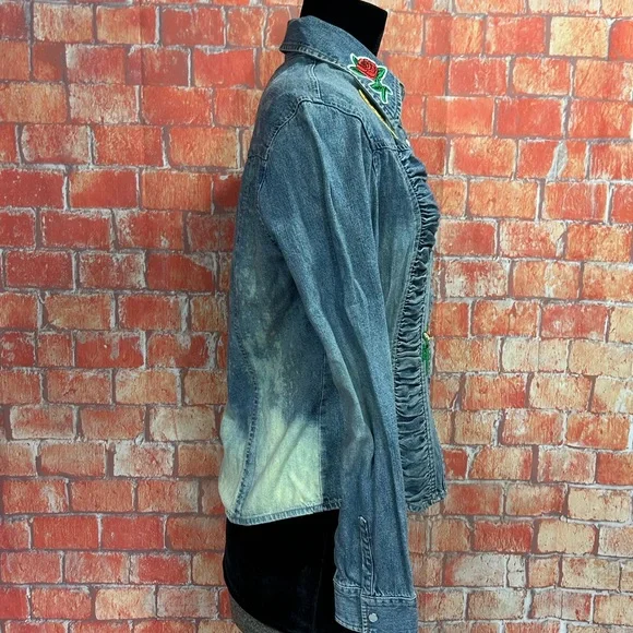 Newport News Jeanology Snap Front Ruched Denim Shirt with Patches - Picture 5 of 7